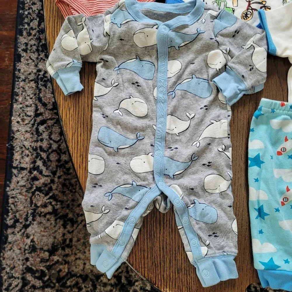 Bundle/Lot of Boy's Clothes Size Infant Boy's 3 Months